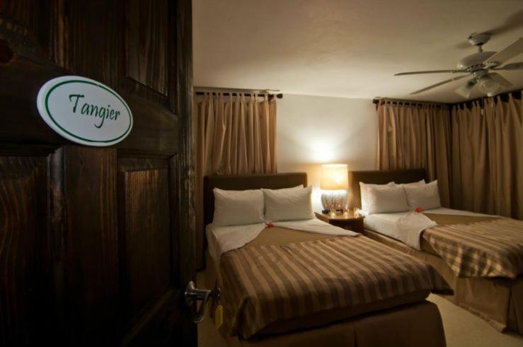 Mynt Retreat Bed & Breakfast มอนเทโกเบย์ ภายนอก รูปภาพ