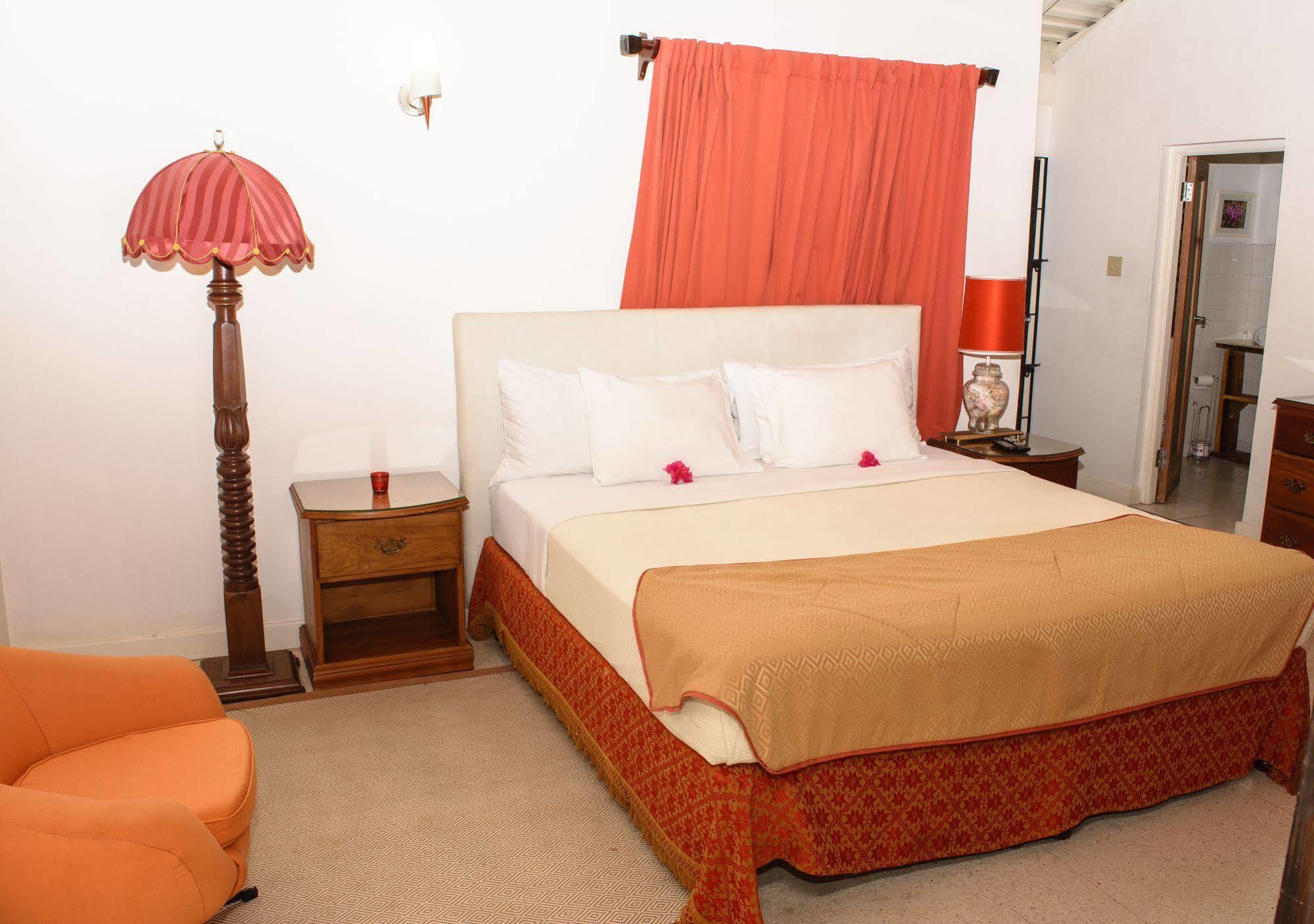 Mynt Retreat Bed & Breakfast มอนเทโกเบย์ ภายนอก รูปภาพ