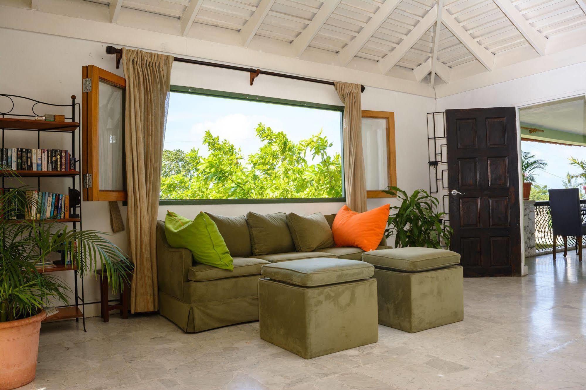 Mynt Retreat Bed & Breakfast มอนเทโกเบย์ ภายนอก รูปภาพ